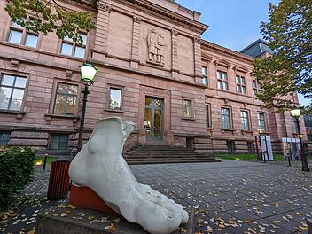 Die Römer und ihre Kaiser haben große Fußstapfen in Trier hinterlassen - unter anderem auch einen Goldschatz.