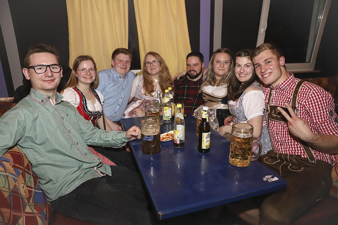 Osterparty 2024