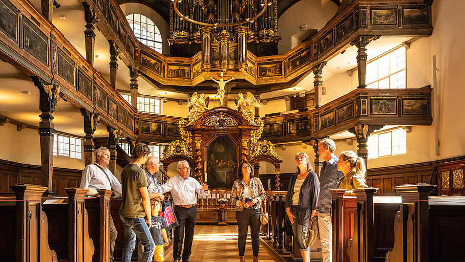 Von innen ist die Dreifaltigkeitskirche in Speyer besonders imposant.