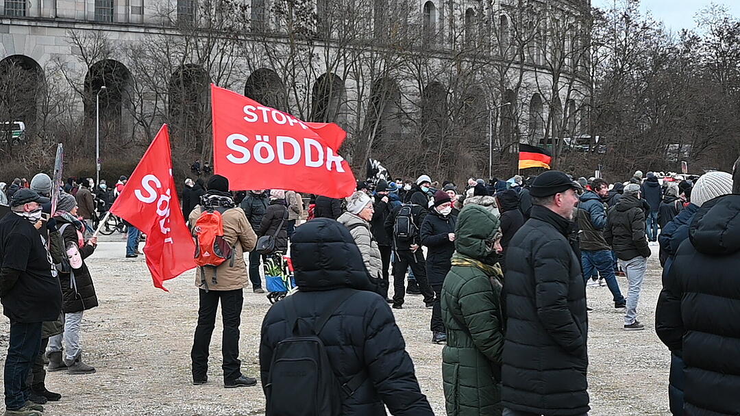 "Mega-Demo in Nürnberg"
