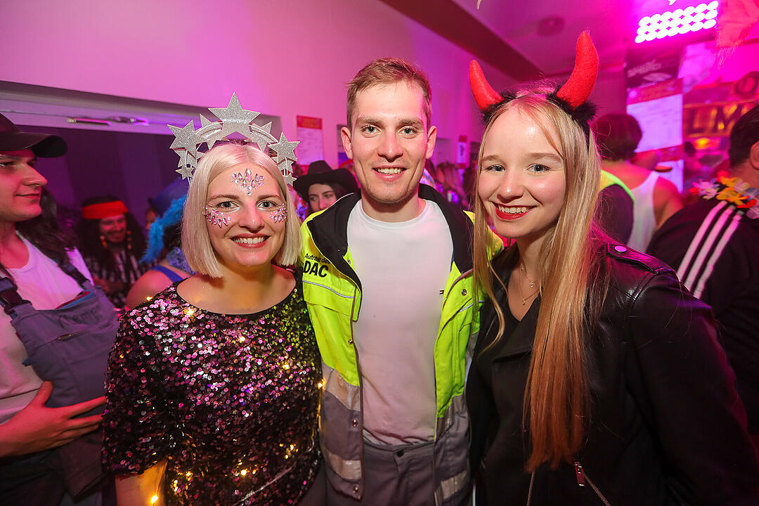 Beste Partystimmung in der Stadthalle