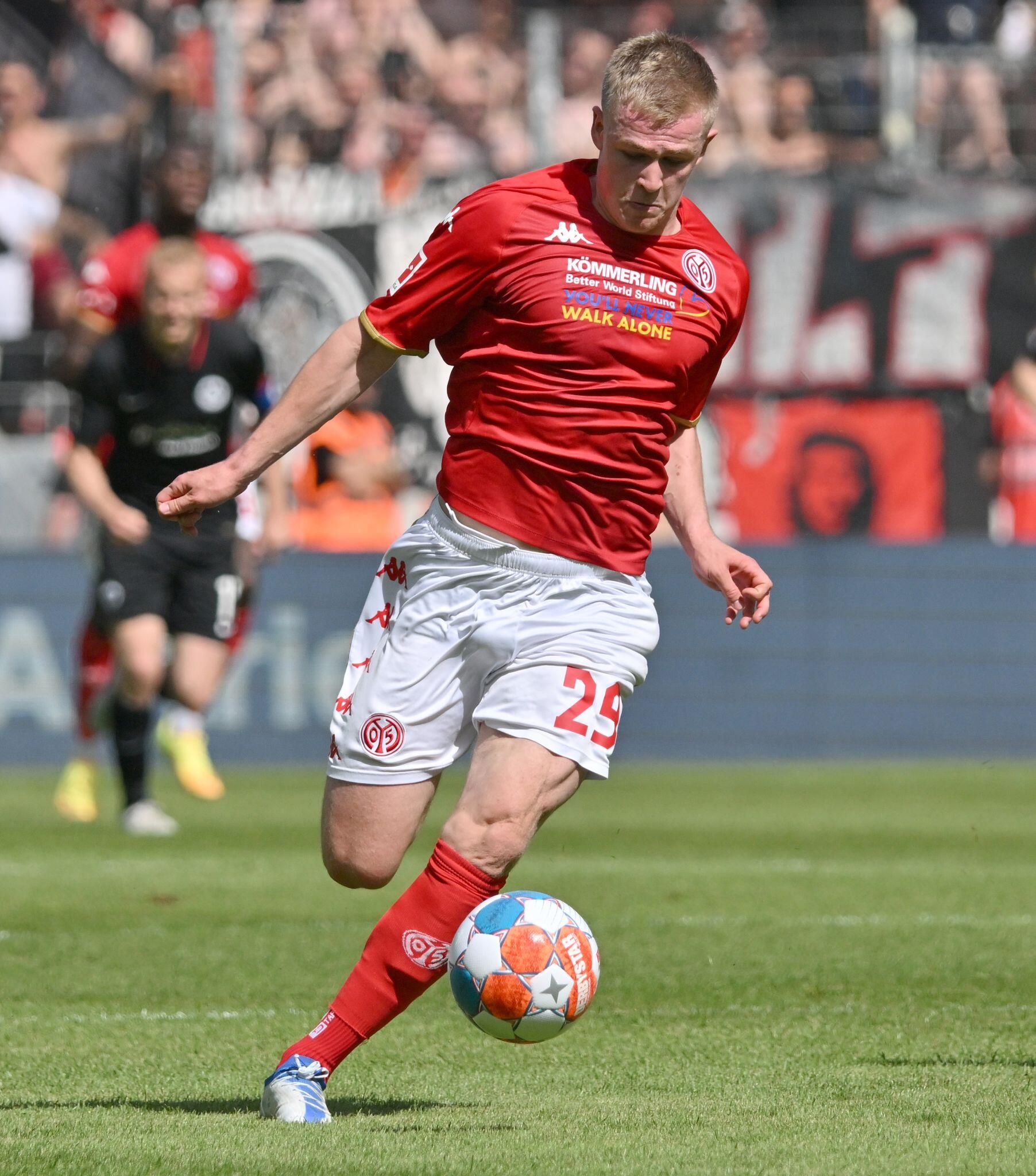 Mainz Jonathan Burkardt Comeback Mainz 05 Stürmer feiert Rückkehr