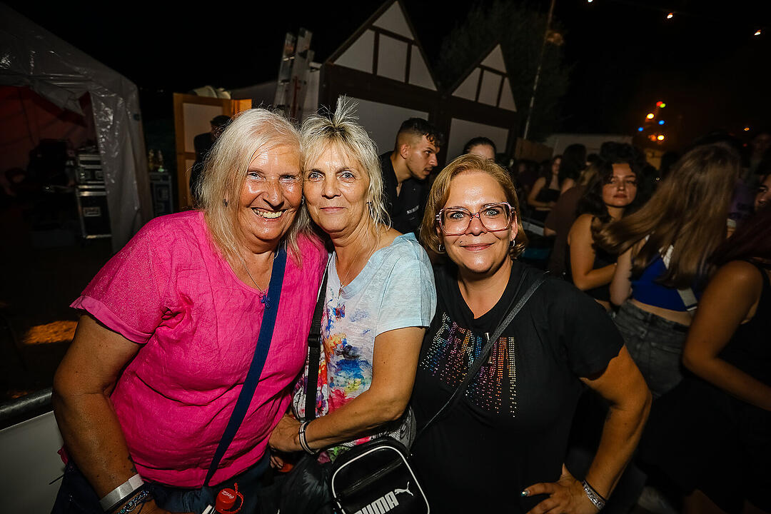 Erstklassige Stimmung mit den Almrockern!