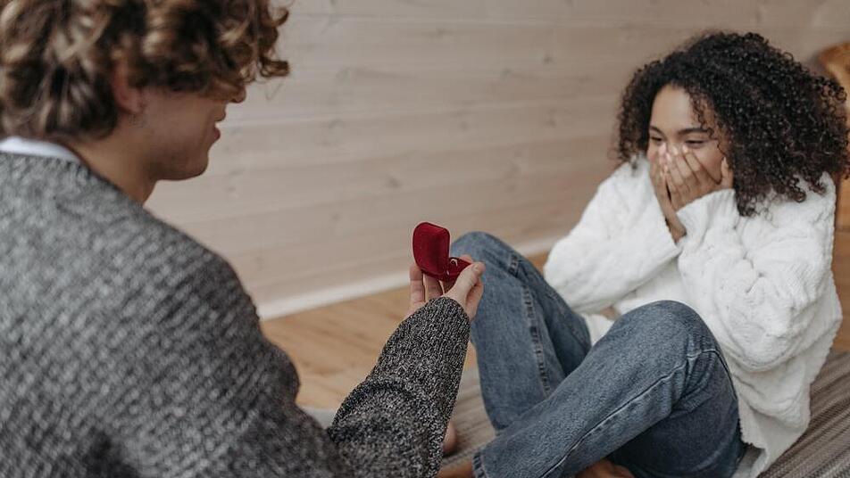Der perfekte Heiratsantrag – Diese 10 Ideen sorgen für Gänsehaut