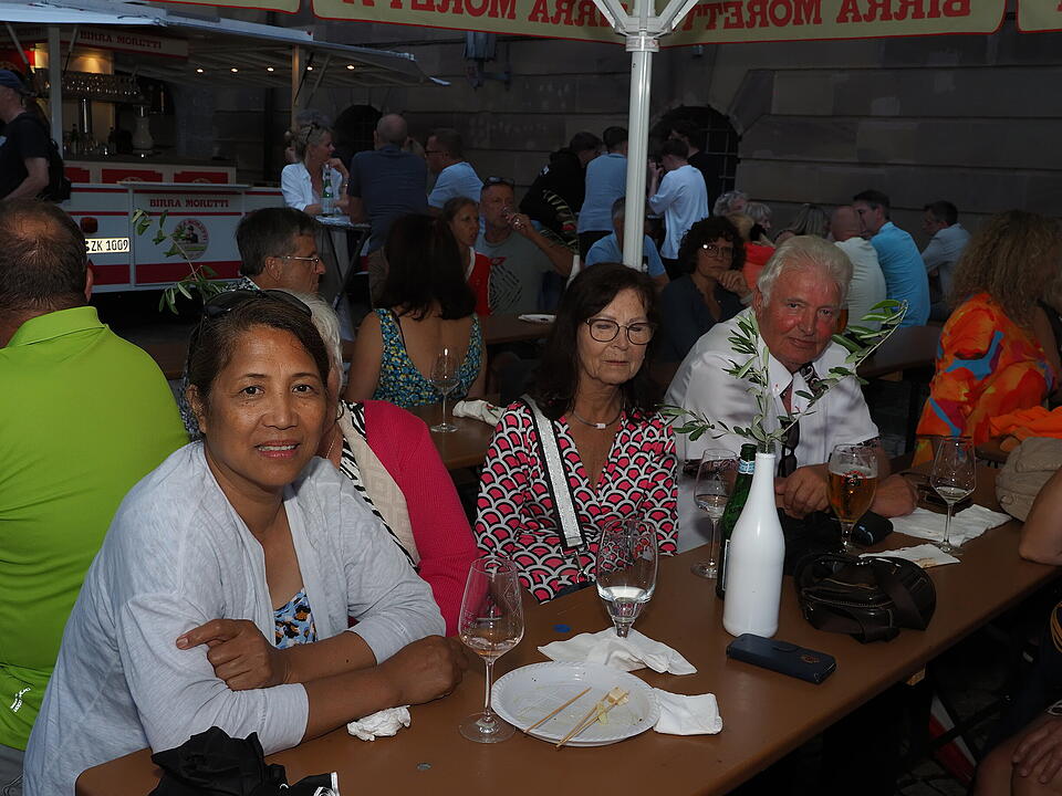 Aperitivo, Vino, Musica und mehr!