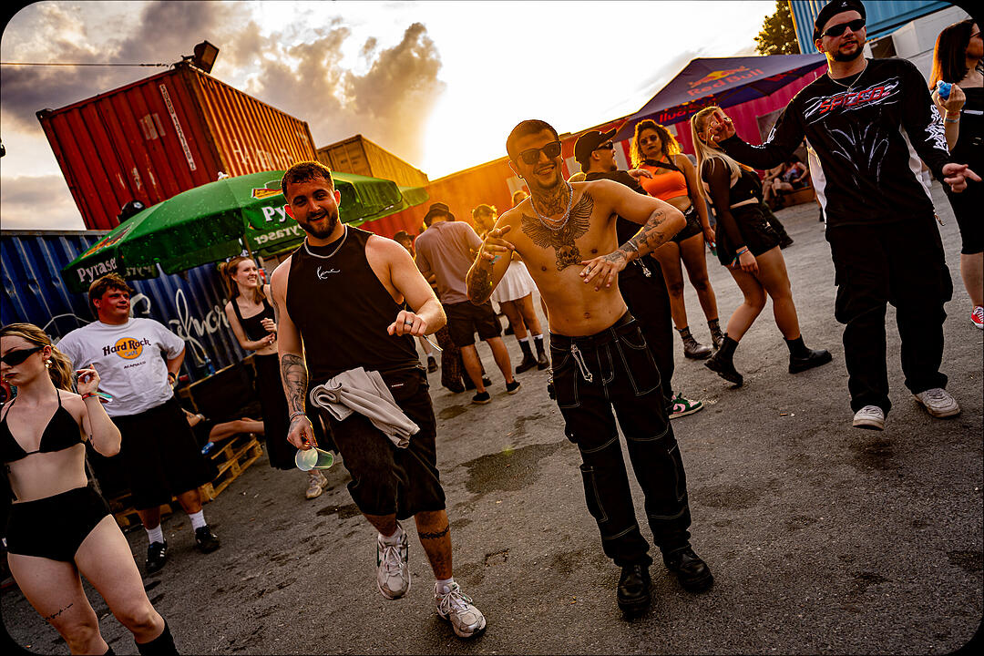 Techno, Trance und Hard Techno