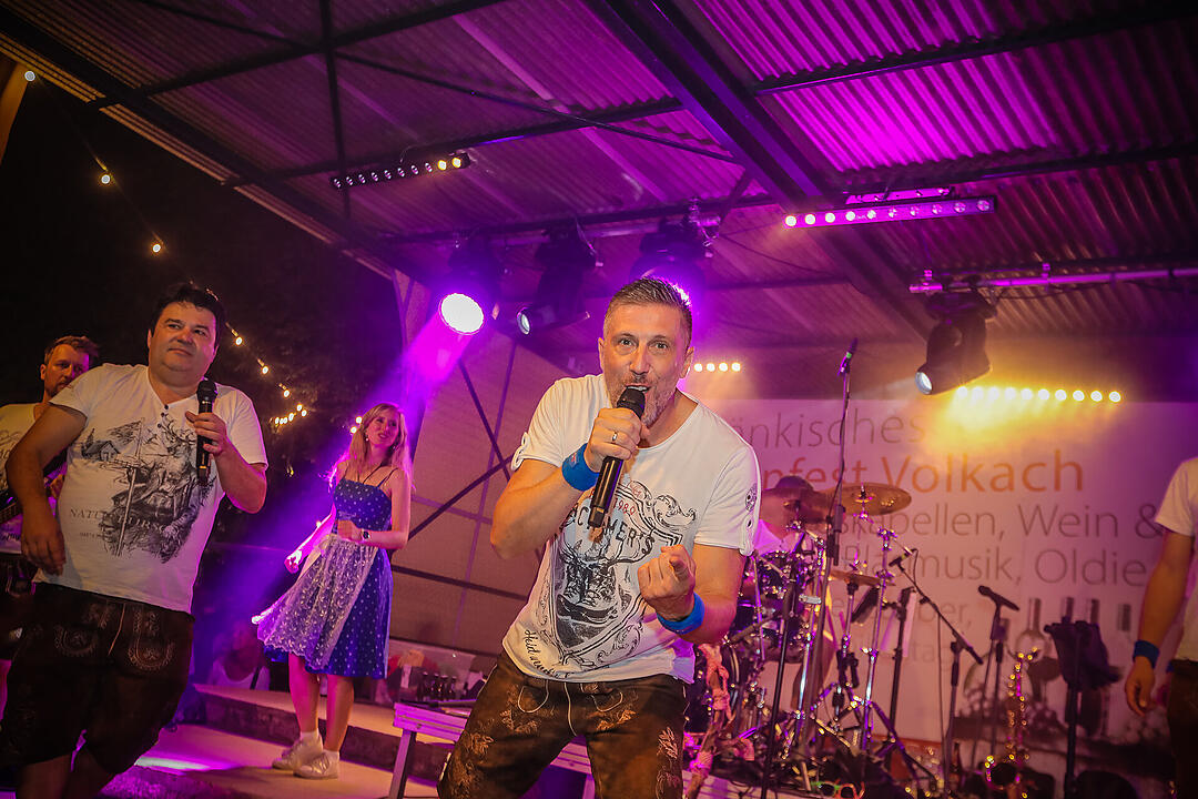 Impressionen vom größten Weinfest in Franken!