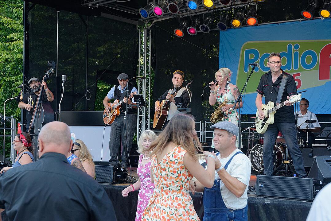 Oldtimer, Live Musik und vieles mehr!