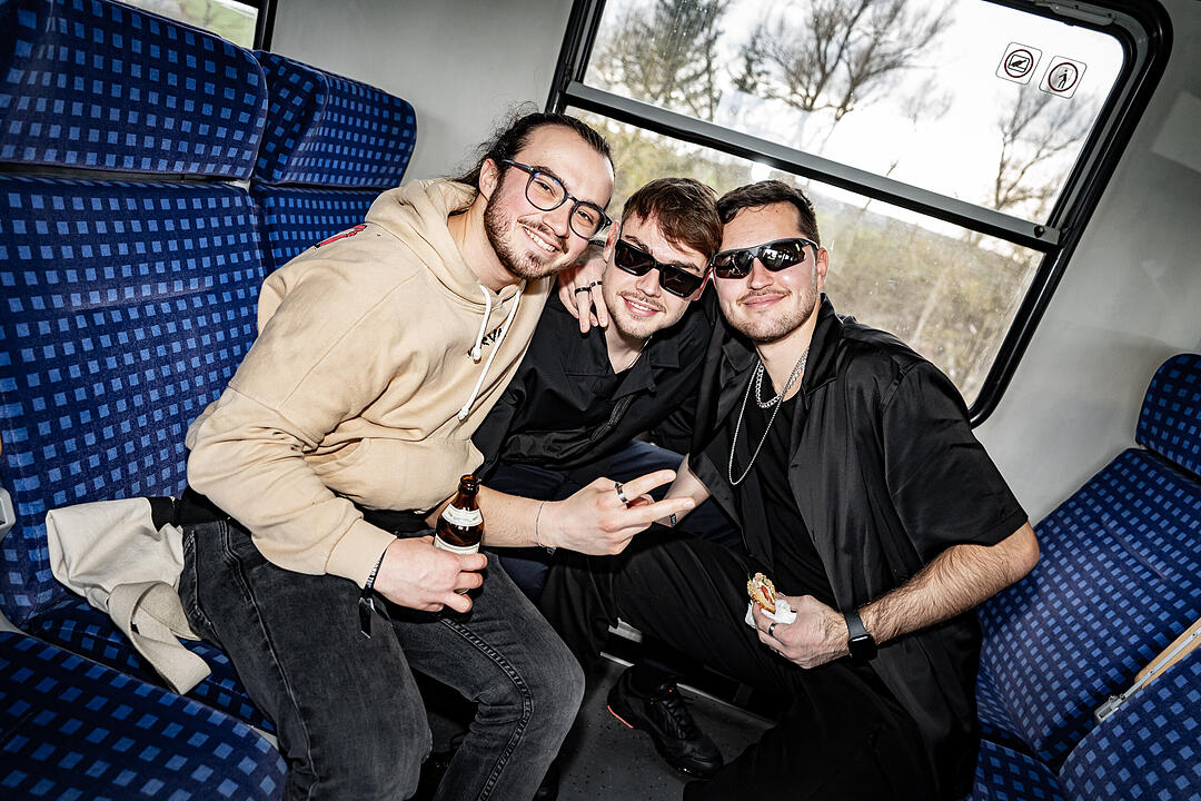 Der Party Zug war wieder unterwegs.