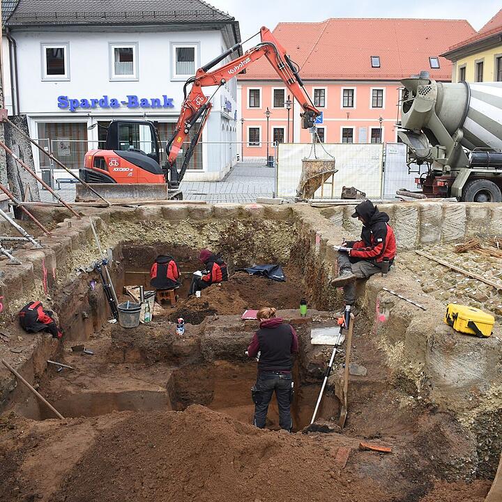 Spektakuläre Grabungsfunde: Geschichte von Lichtenfels muss neu geschrieben werden