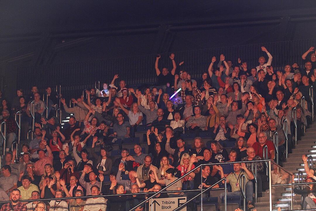 Melissa Naschenweng live in Hof - Wir haben die besten Bilder vom Konzert!