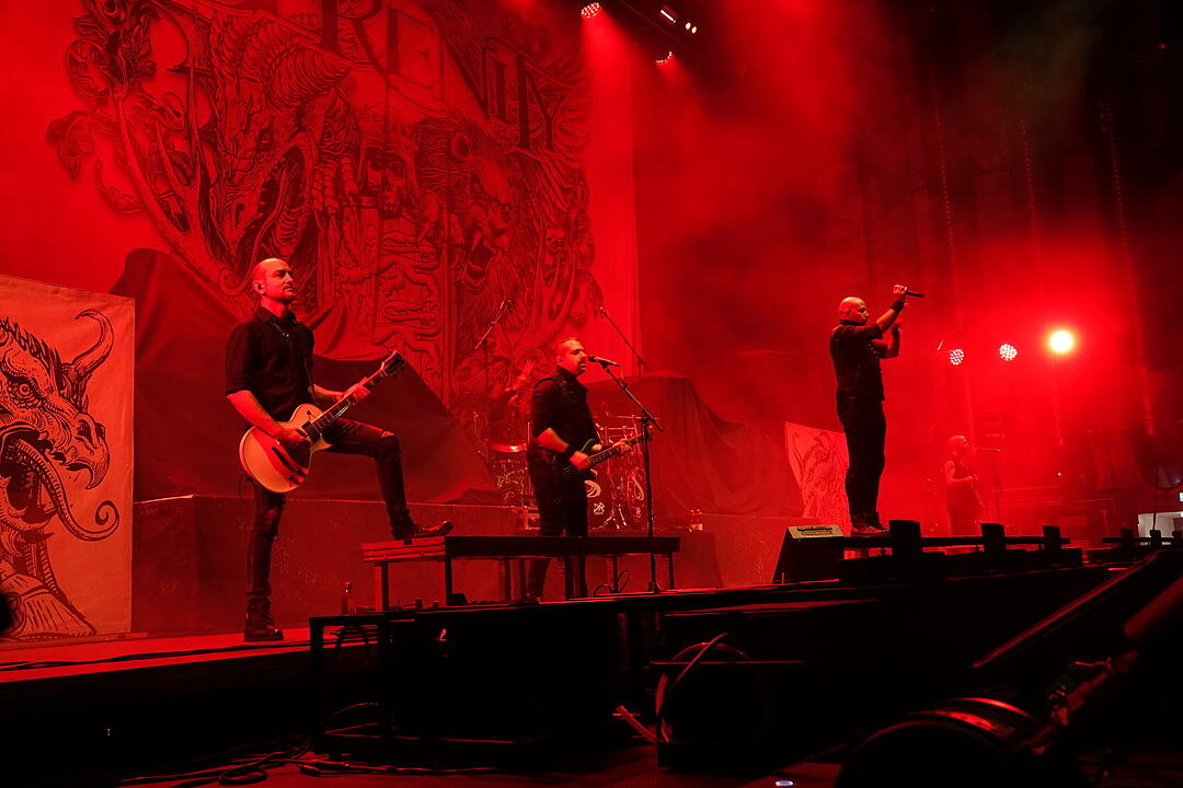 Powerwolf hat die Arena wahrlich zum Kochen gebracht!