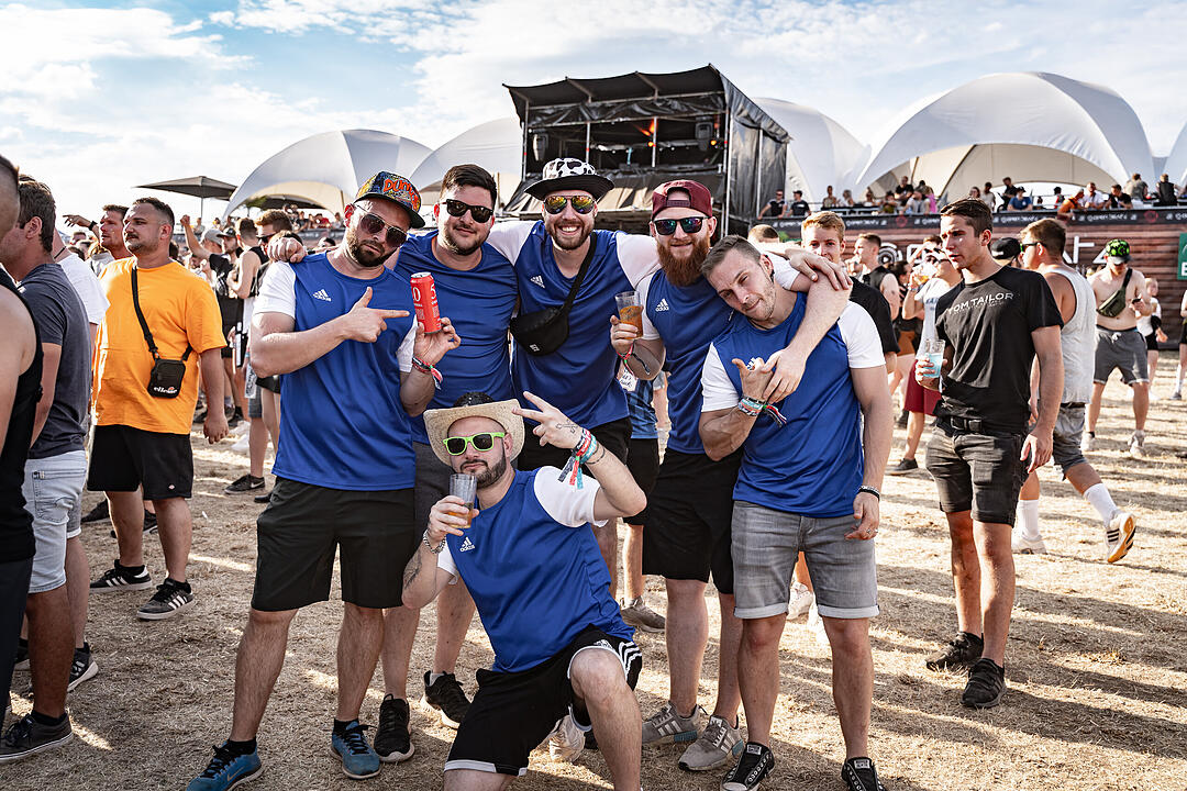 Beste Partystimmung auf dem Festival-Gelände!