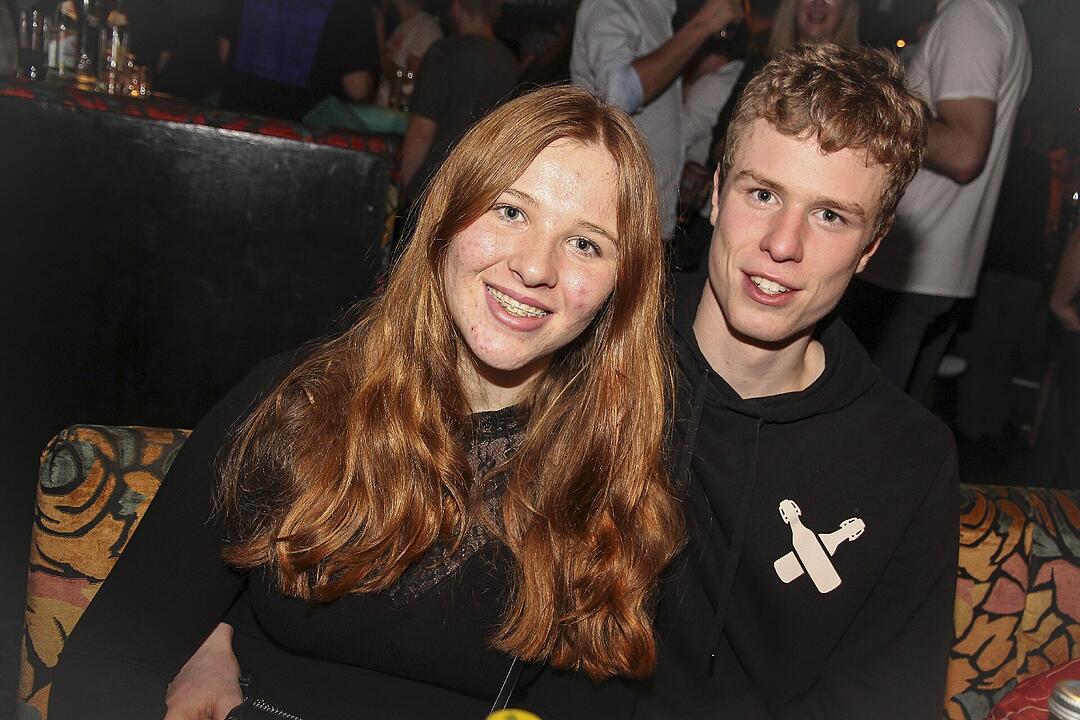 Klasse Party-Stimmung  am ersten Weihnachtsfeiertag
