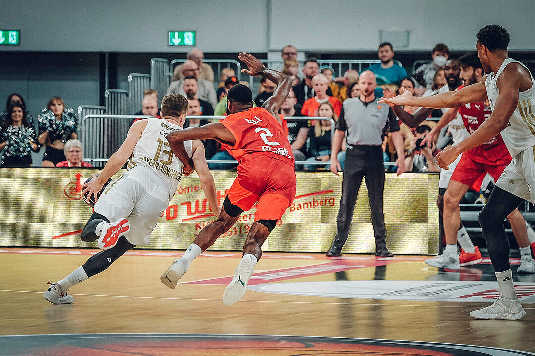 Impressionen vom Pokalachtelfinale