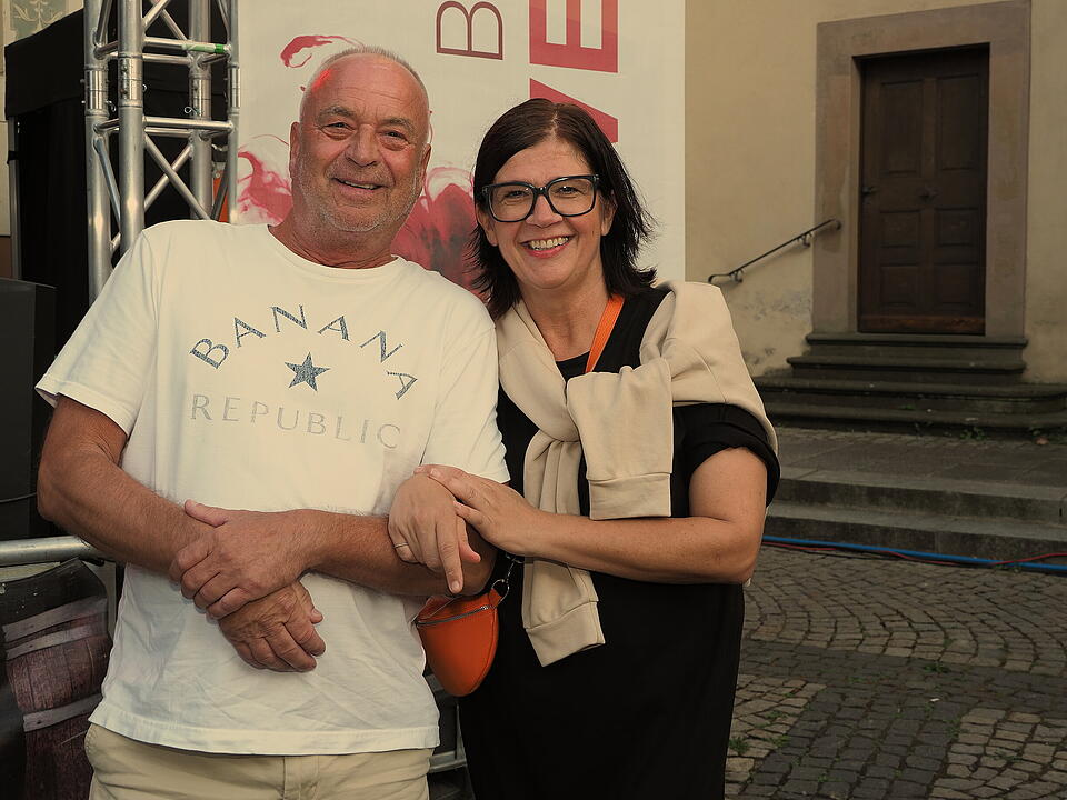 Das Weinfest zieht tausende Besucher an.