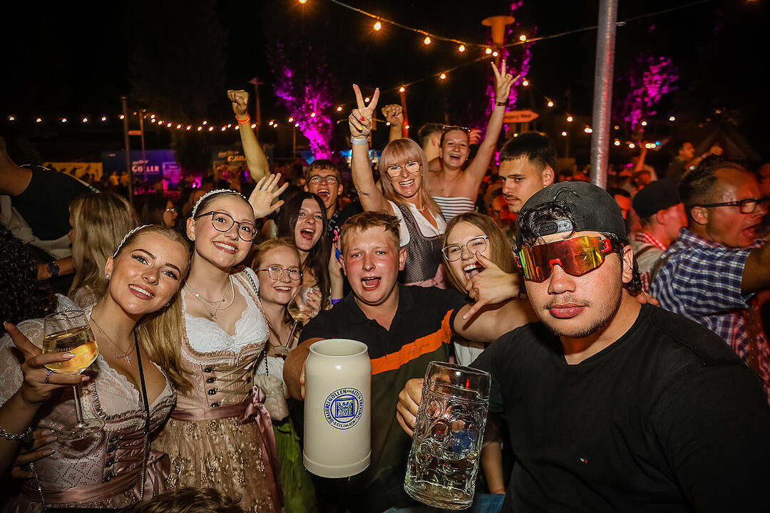 Erstklassige Stimmung mit den Almrockern!