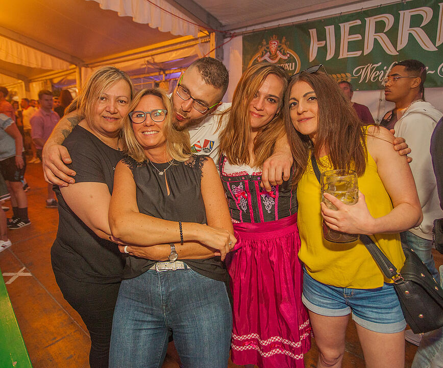 Ausgelassene Stimmung mit rocKing und Tasty 7.