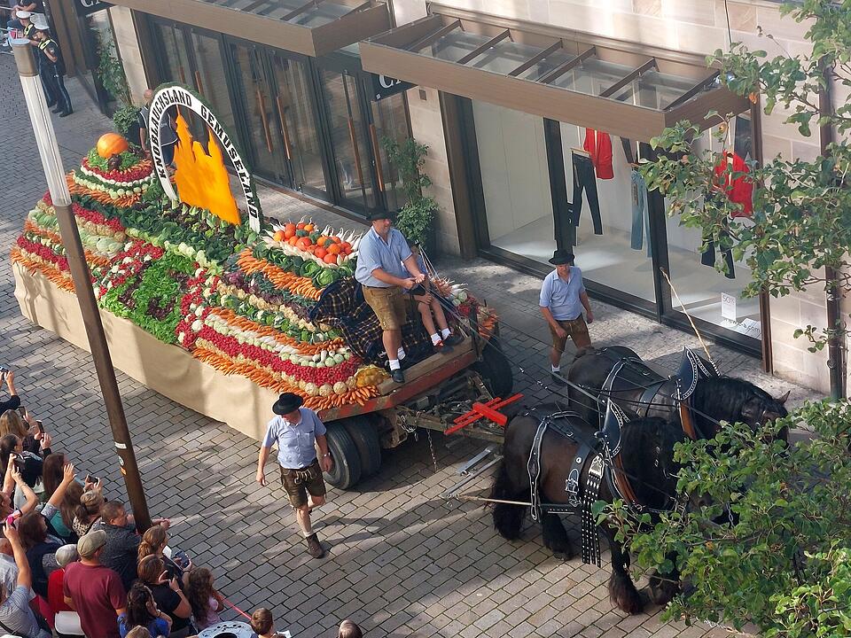 Michaelis-Kirchweih in Fürth 2023 - Bilder vom Fränkischen Erntedankfestzug