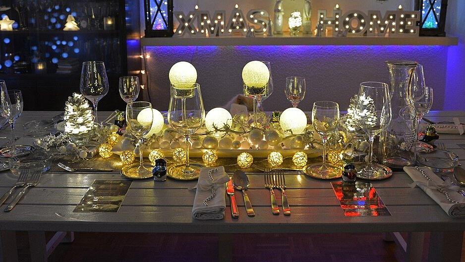 Pfälzer Weinsuppe ist bei vielen Rheinland-Pfälzer*innen fester Bestandteil des Weihnachtsmenüs.