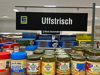 Schilder im Dialekt