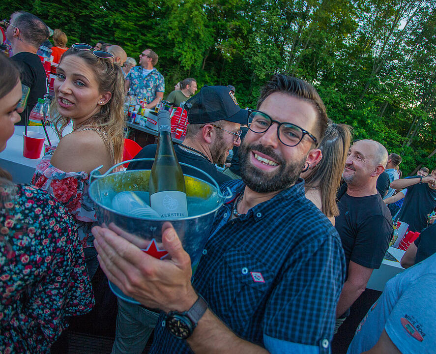 Bayern 3 Partyschiff in Fürth