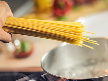 Spaghetti einfach und lecker zubereitet als vegane Pasta.