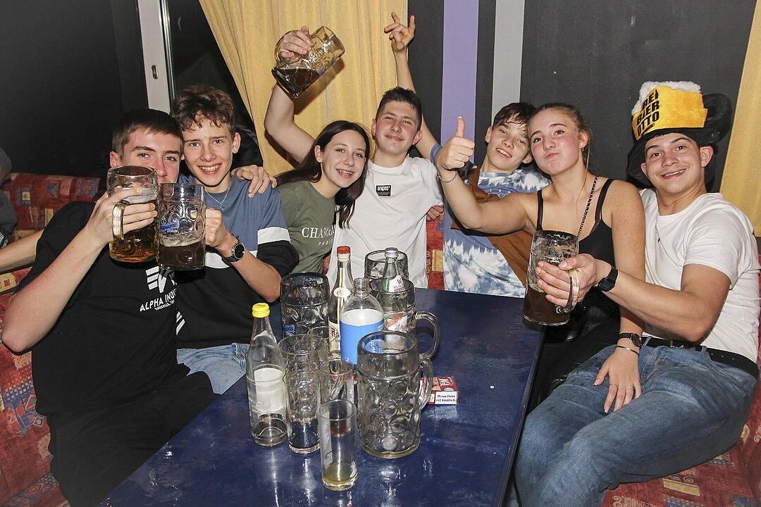Klasse Party-Stimmung  am ersten Weihnachtsfeiertag