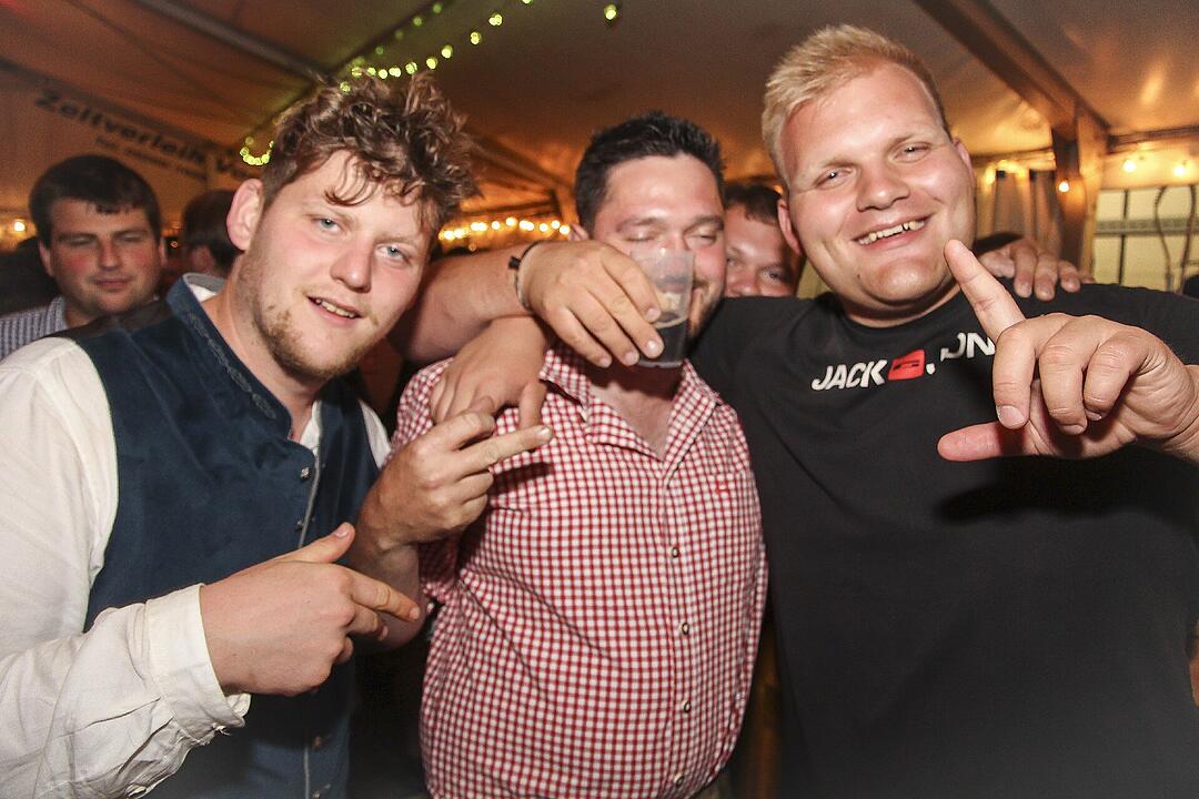 Am Montag spielte die Band "Radspitz".
