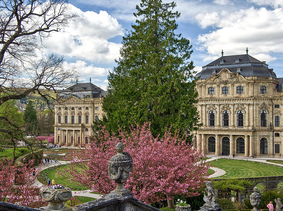 Die Würzburger Residenz im Frühling