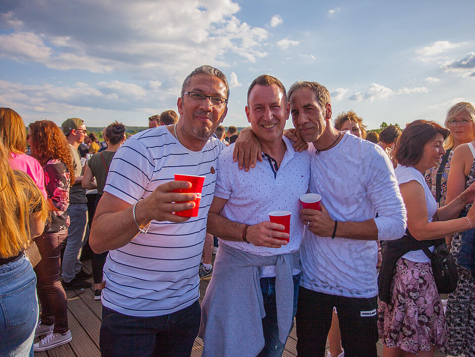 Bayern 3 Partyschiff in Fürth