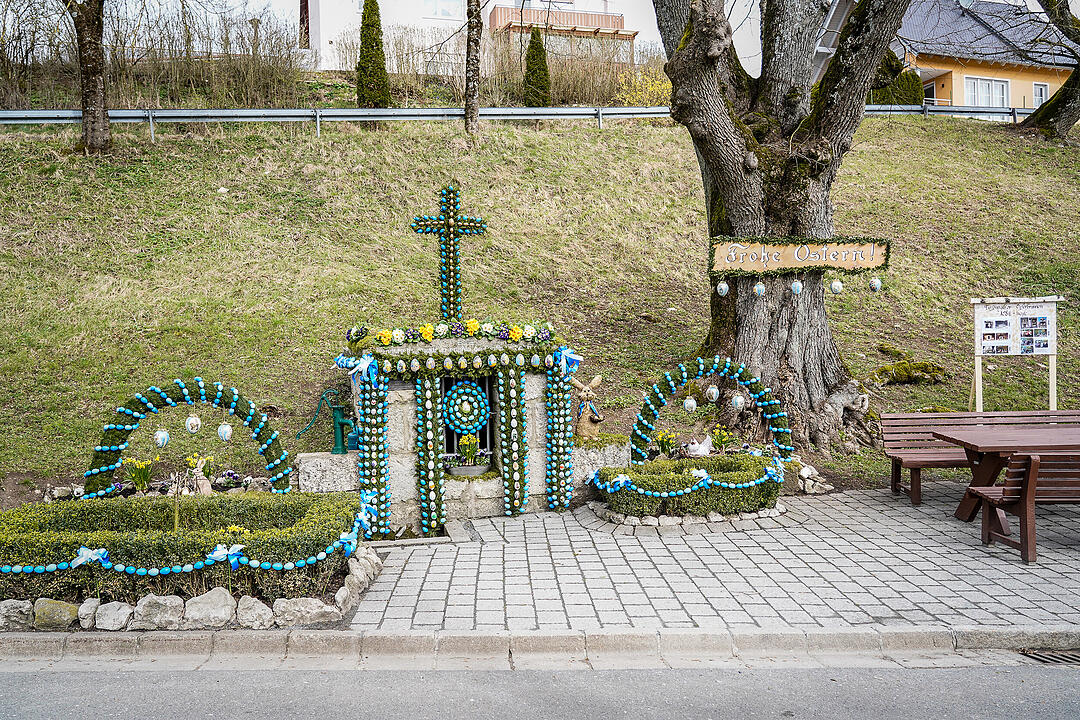 Osterbrunnen Tiefenpölz