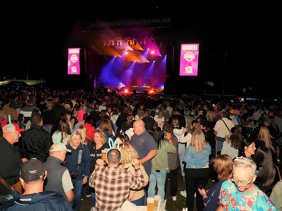Die Mega Party voller Hits & Nostalgie.