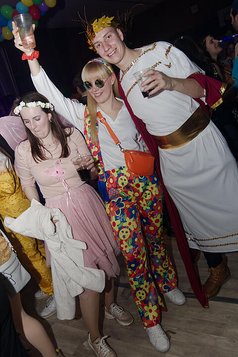 Ausverkaufte Party in Unterfarrnbach