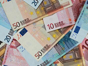 In Zukunft sollen die Hinterbliebenen von Terroropfern mehr Geld bekommen als bisher.  Symbolfoto: Jens Wolf