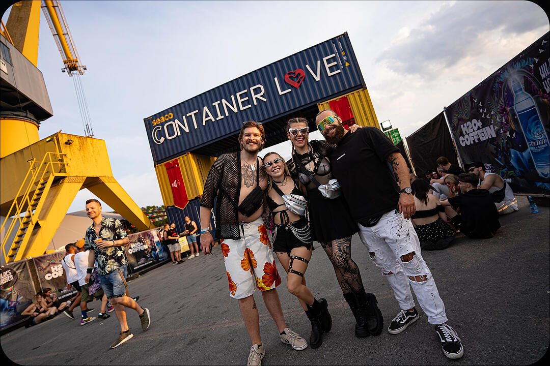 Techno, Trance und Hard Techno