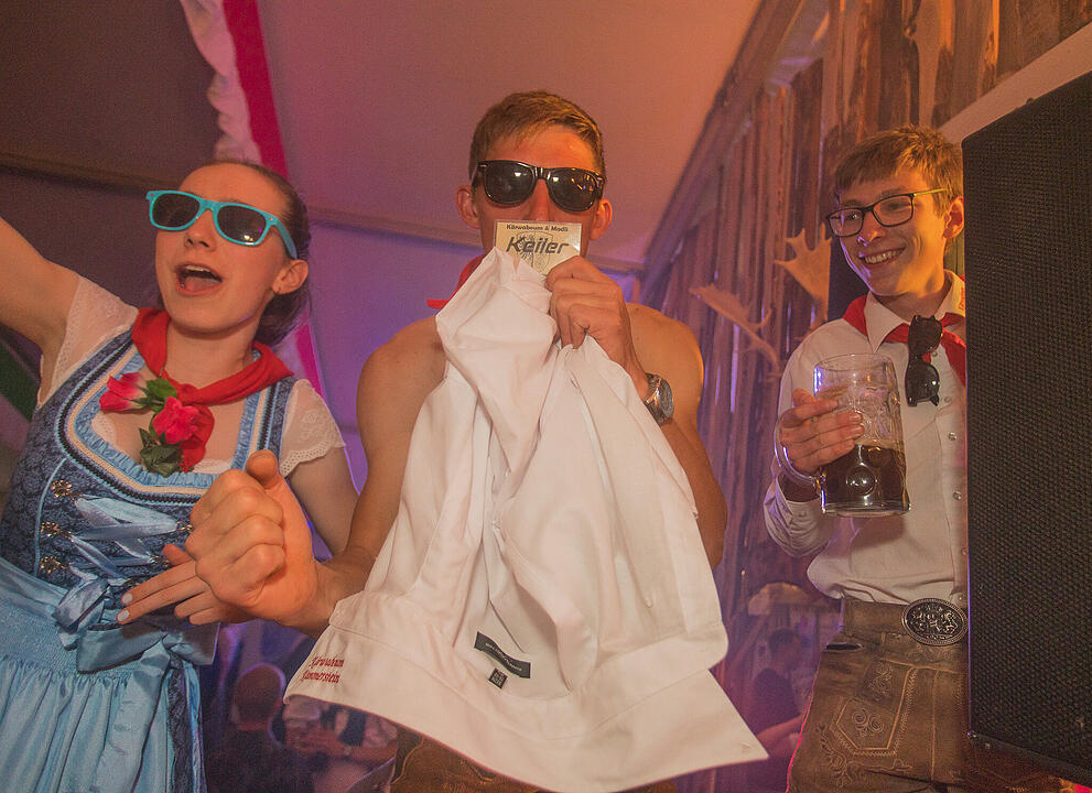 Die Cover- und Partyband "Tasty 7" spielten am Samstag.