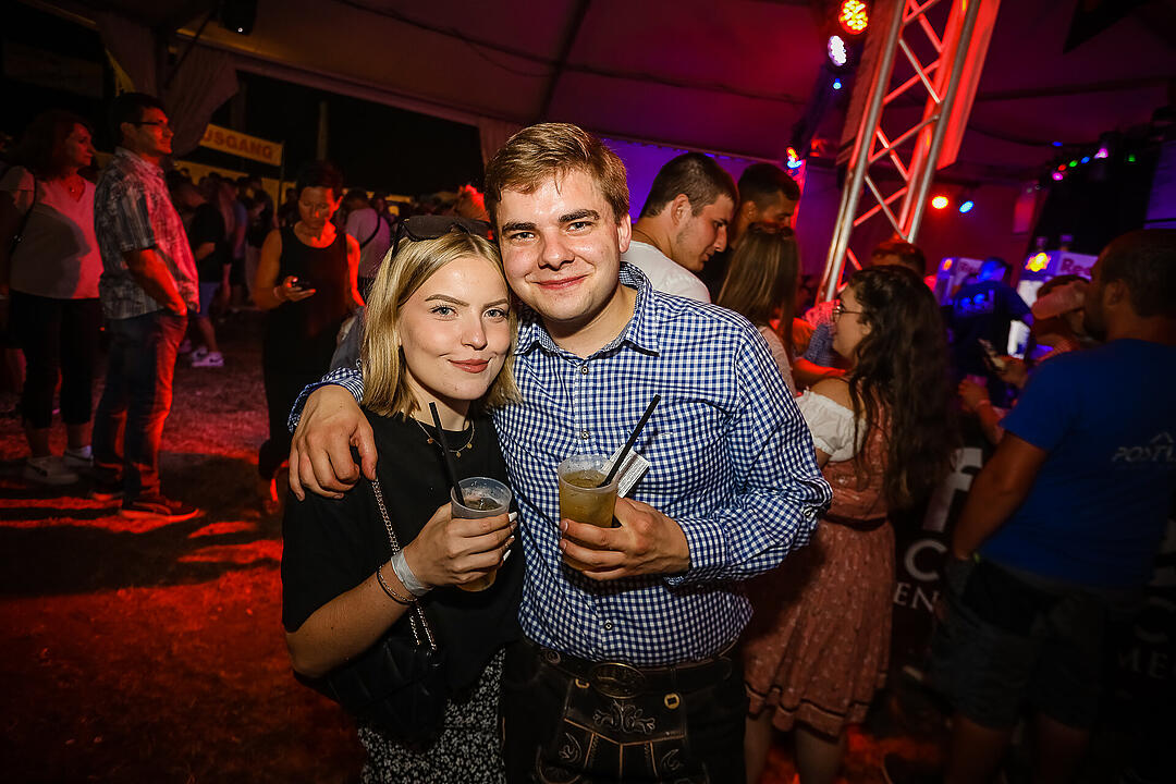 Erstklassige Stimmung mit den Almrockern!