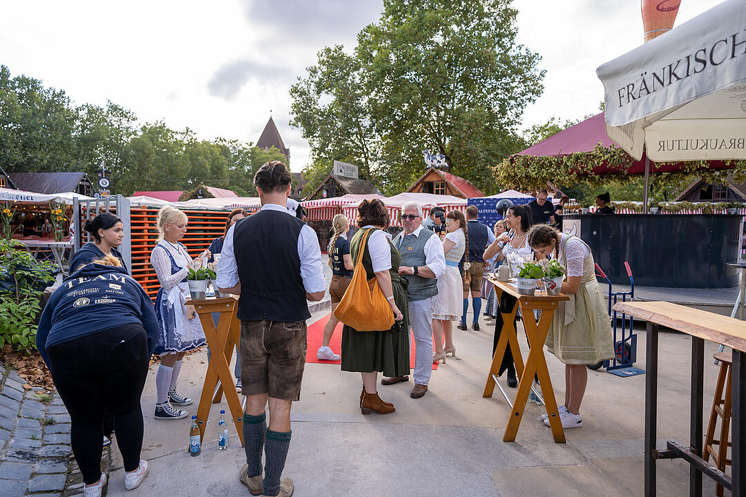 Nürnberger Altstadtfest feiert Pre-Opening mit Prominenz: Wir haben die Bilder