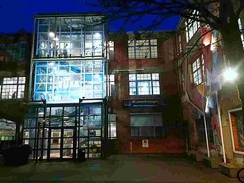 Licht aus, Spot an. In der ehemaligen Tuchfabrik Trier leben Kunst und Kreativität.
