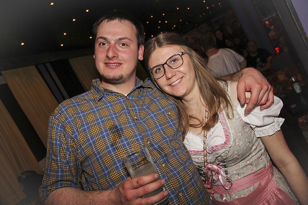 Heavy Volxmusic im Tanzcenter