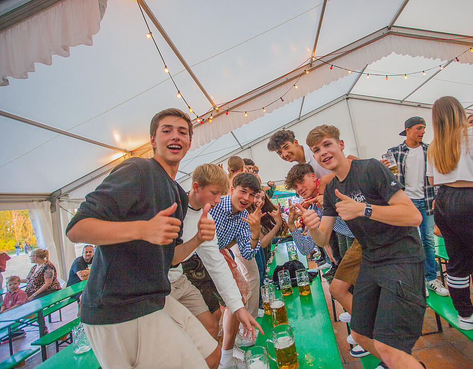 Ausgelassene Stimmung mit rocKing und Tasty 7.