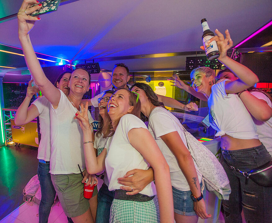 Bayern 3 Partyschiff in Fürth