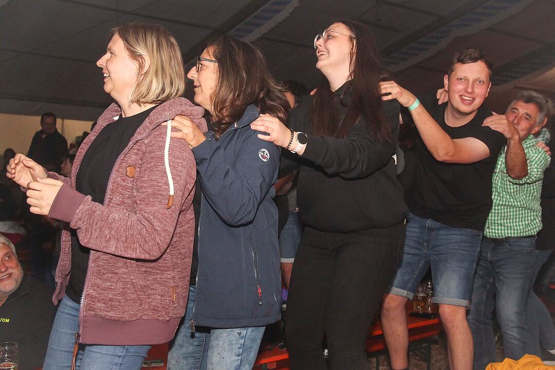 Super Stimmung in Schimmendorf.
