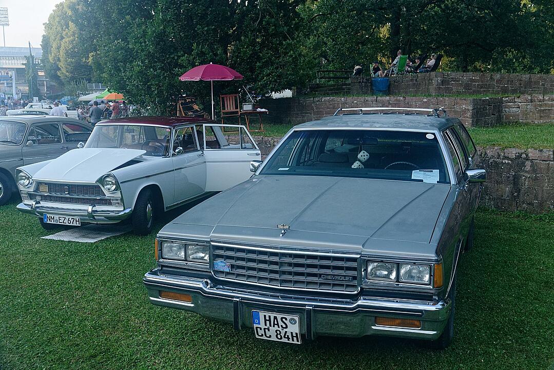Alte Musclecars, Straßenkreuzer, US-Cars und vieles mehr!