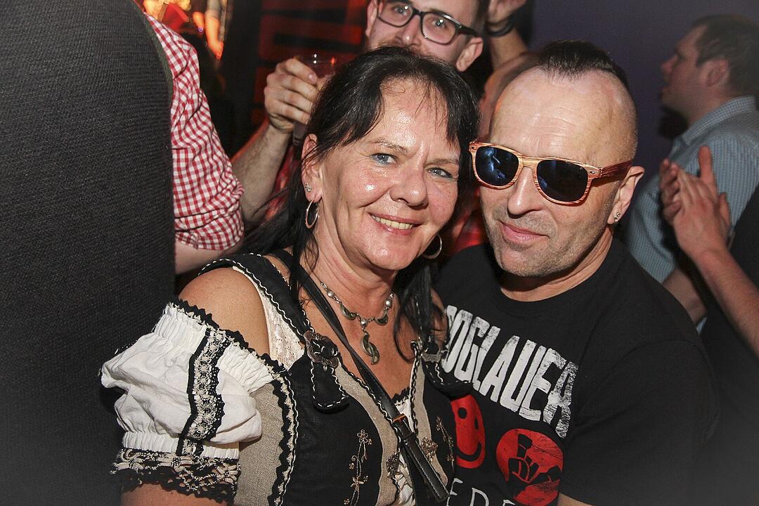 Heavy Volxmusic im Tanzcenter