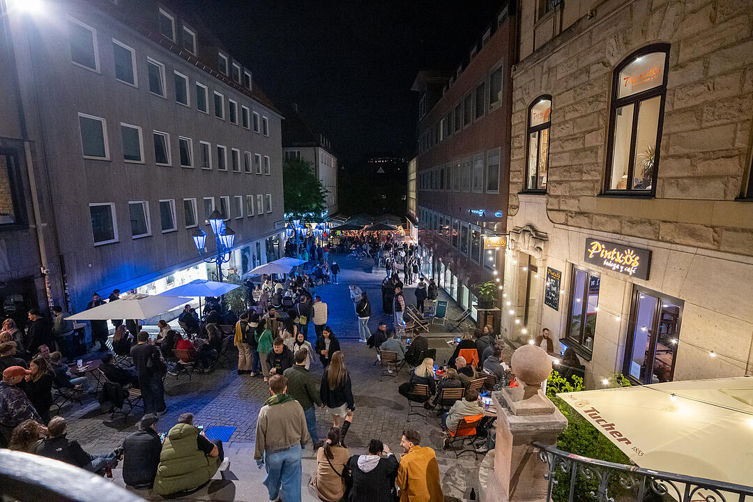 Nürnberg erstrahlte in BLAU.