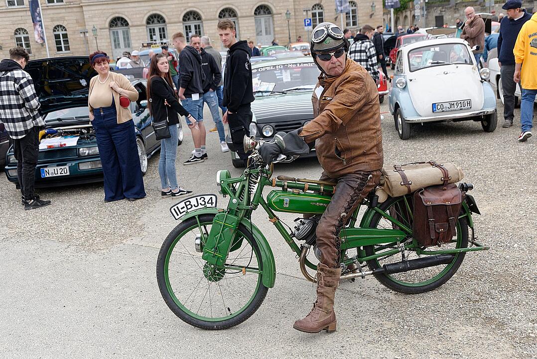 Hunderte von Oldtimern konnten bestaunt werden.