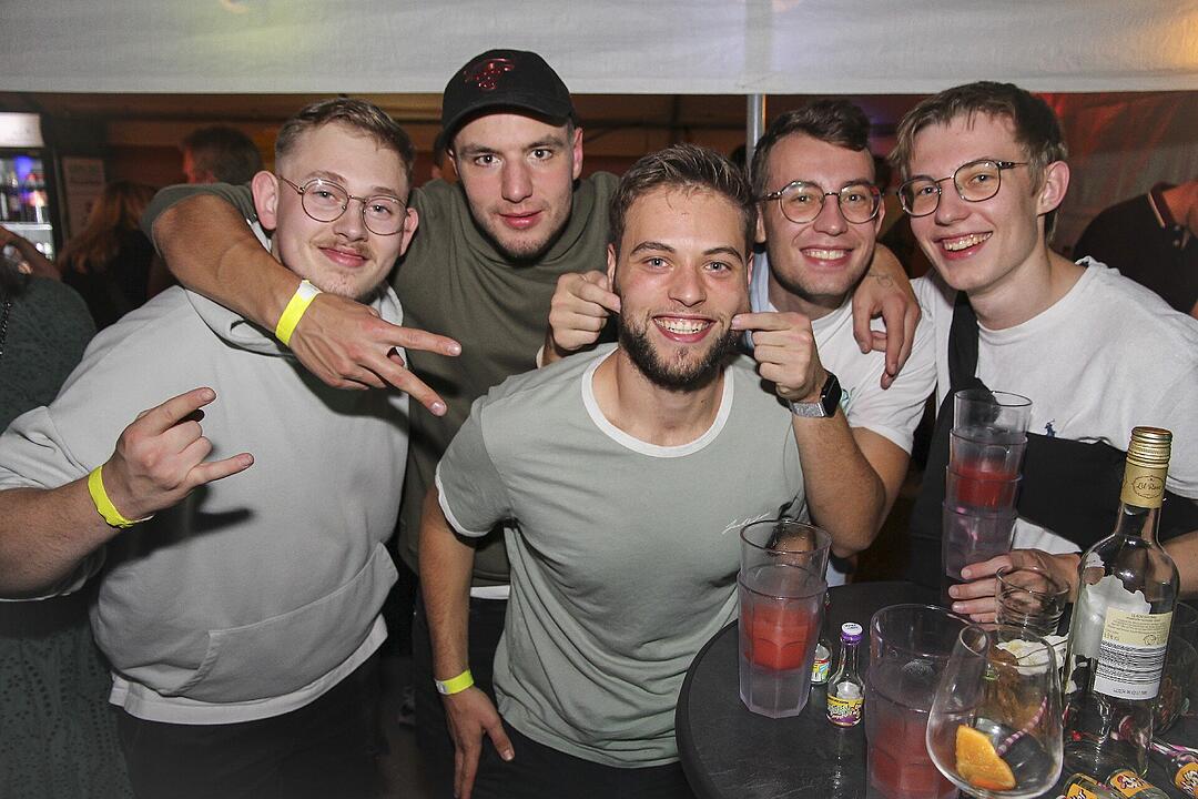 Es spielte die Partyband "Musik die3".