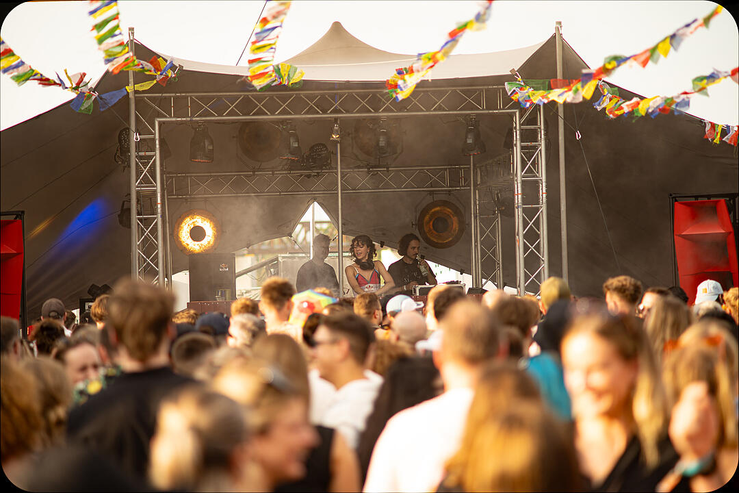 Techno, Trance und Hard Techno